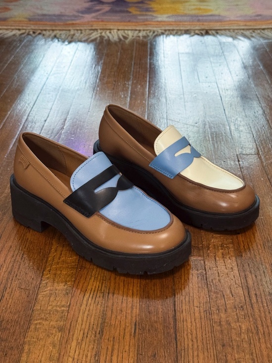 Camper - Twins Milah Loafers in Multi – gravitypope Camper Twins Milah loafers, Tan Blue White and Black, US size 8 W (EU 38)